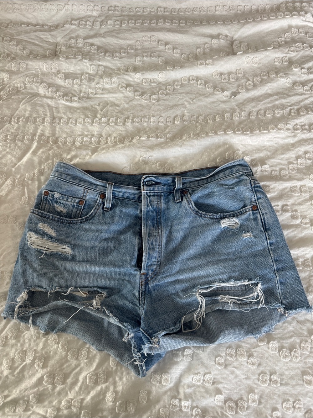 Levi’s Distressed Light Blue Denim Women’s Shorts